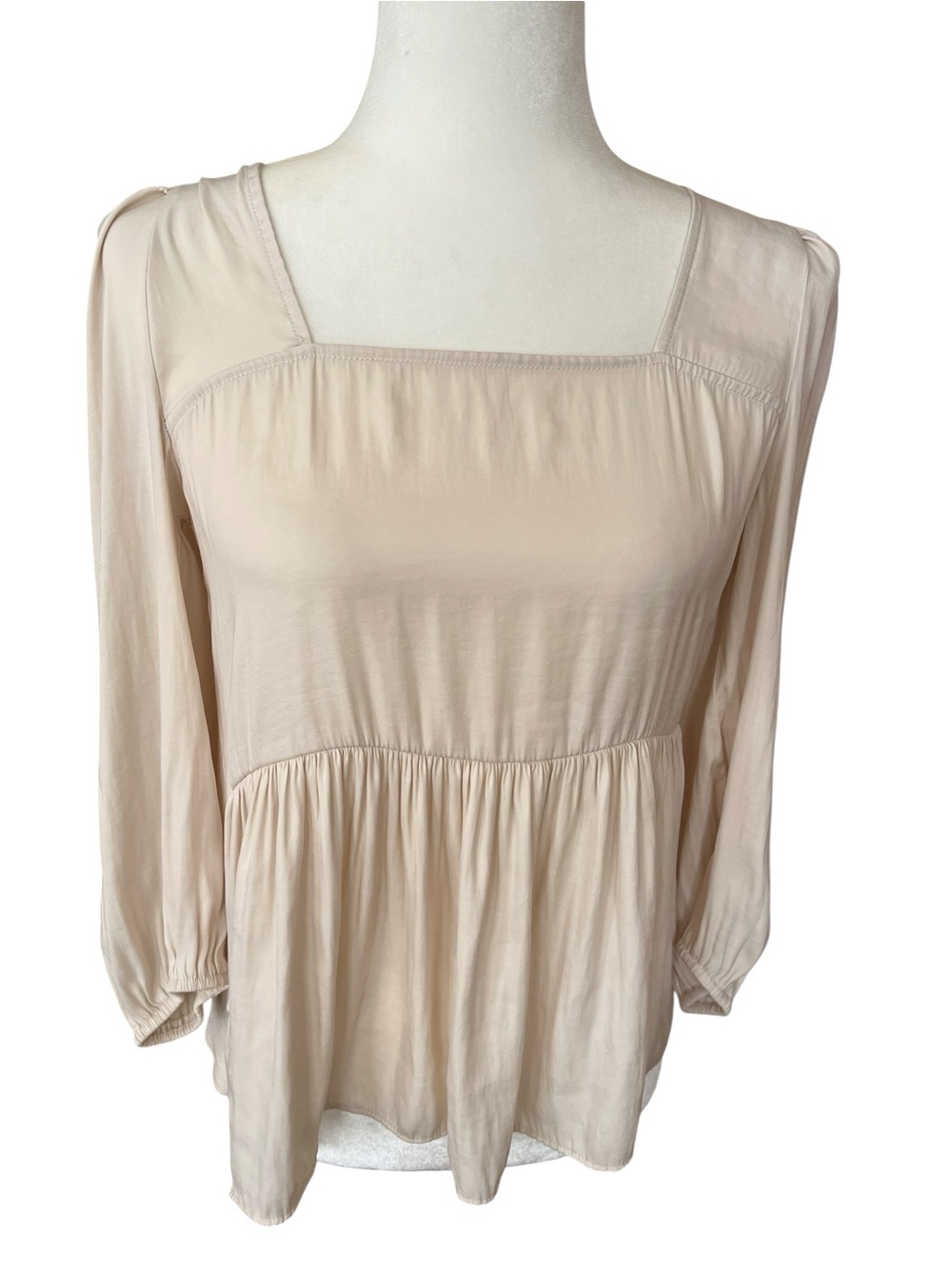 Loft Cream Baby-Doll style Blouse Size Medium